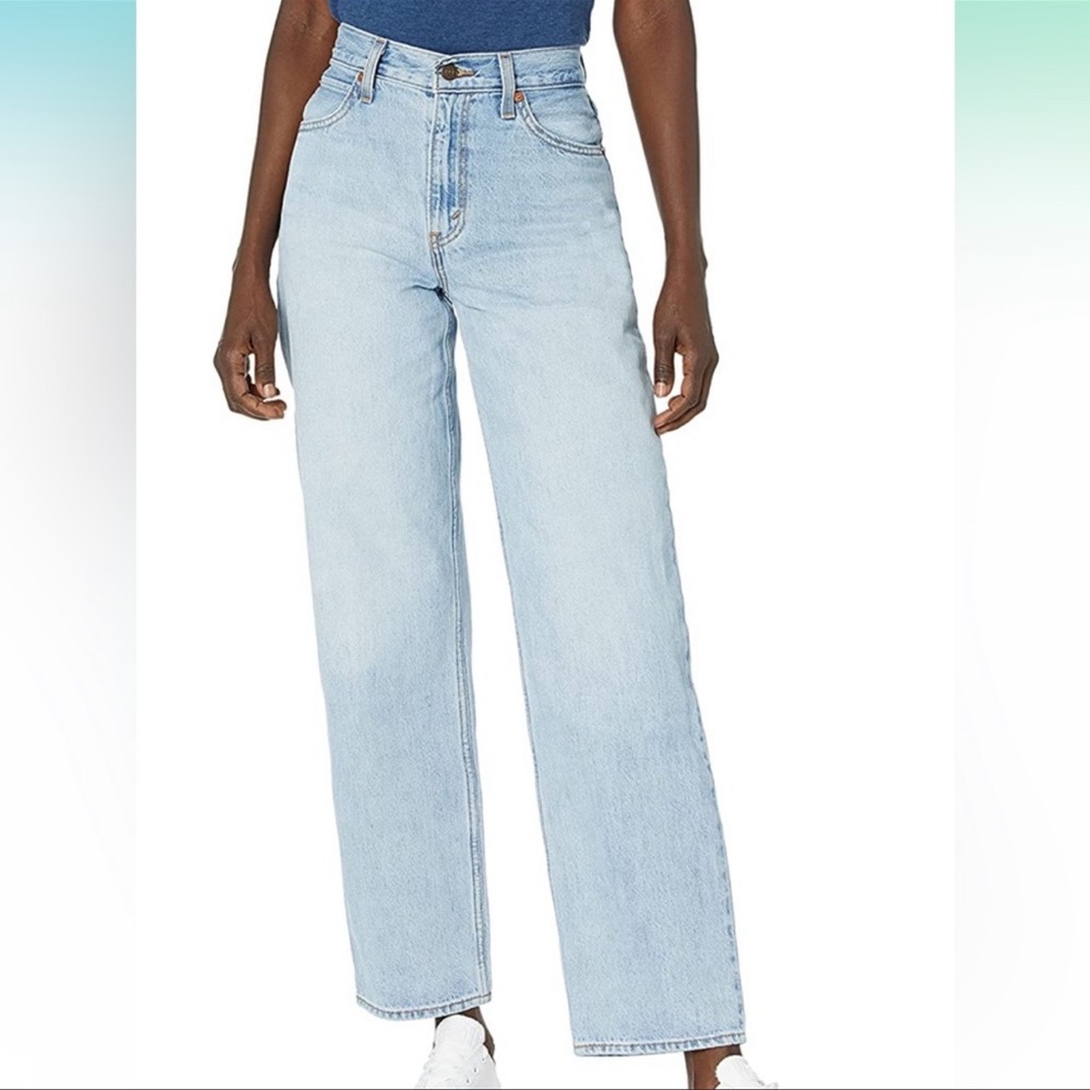 Levi’s dad jeans in Charlie boy